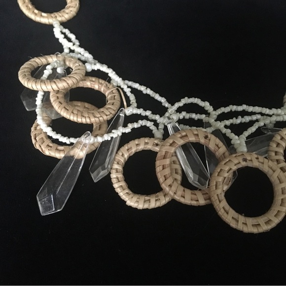 Beaded Basket Weave Style Necklace and Earrings Set - Picture 5 of 11